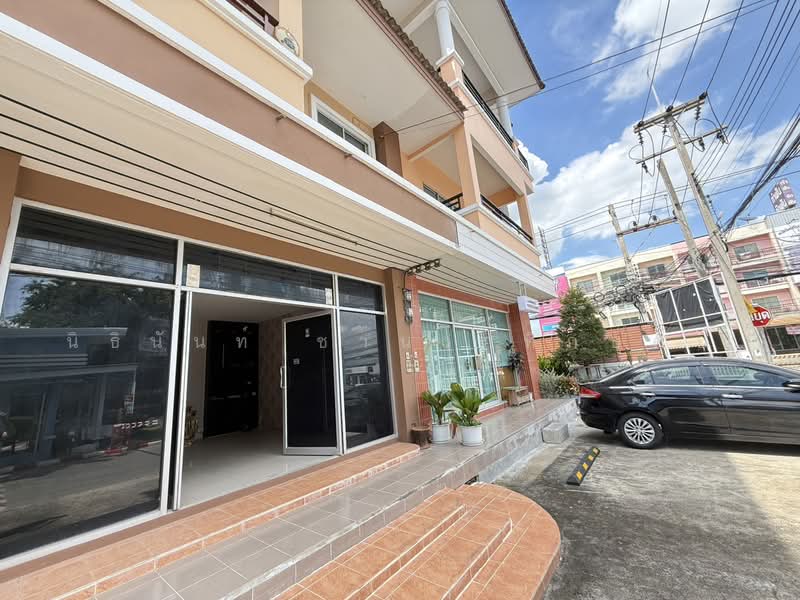 Phanason Villa Lumlukka-Klong 4 : พนาสนธิ์ วิลล่า ลำลูกกา-คลองสี่, ปทุมธานี, ชอย หมู่บ้านพนาสนธ์, ลาดสวาย, ลำลูกกา, ปทุมธานี, 300 ตร.ม., ทาวน์เฮ้าส์ ให้เช่า, โดย นิธินันท์ ชานวาทิกบุศย์, 500471427 - DDproperty.com
