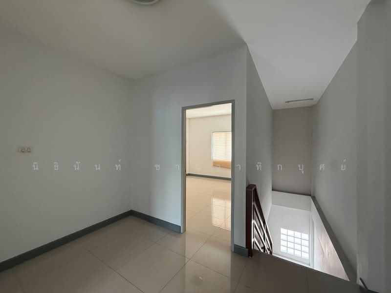 Phanason Villa Lumlukka-Klong 4, Pathum Thani, Soi Phanason Village, Lat Sawai, Lam Luk Ka, Pathum Thani, 3 Bedrooms, 300 sqm, Townhouse For Rent, by Nithinan Chanwatikabud, 500471427 - DDproperty.com