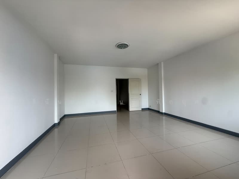 Phanason Villa Lumlukka-Klong 4 : พนาสนธิ์ วิลล่า ลำลูกกา-คลองสี่, ปทุมธานี, ชอย หมู่บ้านพนาสนธ์, ลาดสวาย, ลำลูกกา, ปทุมธานี, 300 ตร.ม., ทาวน์เฮ้าส์ ให้เช่า, โดย นิธินันท์ ชานวาทิกบุศย์, 500471427 - DDproperty.com