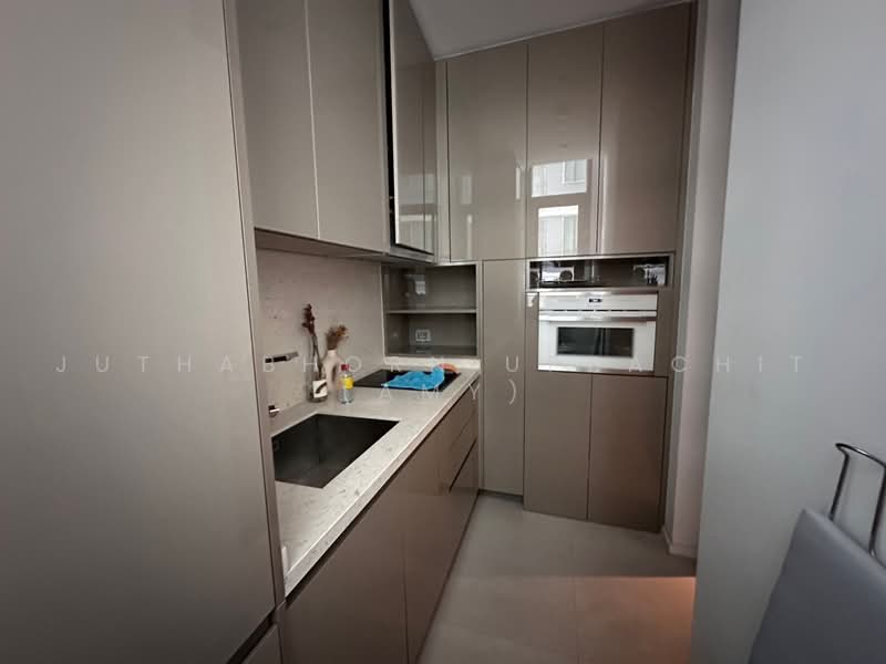 The Diplomat 39, Bangkok, 18 Soi Sukhumvit 39, Sukhumvit Road, Khlong Tan Nua, Watthana, Bangkok, 1 Bedroom, 54 sqm, Condo For Rent, by Juthabhorn Uppachit (Amy), 500471428 - DDproperty.com