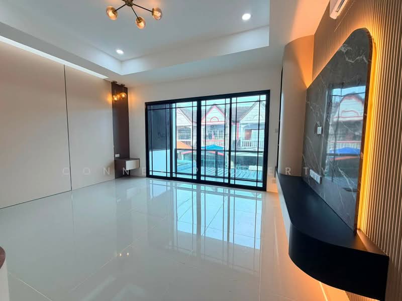 : หมู่บ้านเทพนิมิตร, ชลบุรี, สุขุมวิท, หนองปรือ, บางละมุง, ชลบุรี, 60 ตร.ม., ทาวน์เฮ้าส์ ขาย, โดย Connex Property, 500471429 - DDproperty.com