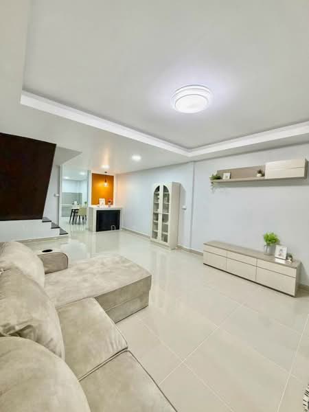 บ้านหลังริม รีโนเวทใหม่ หมู่บ้านธนพัฒนา ซอยนนทบุรี 8 ใกล้สะพานมหาเจษฎาฯ ใกล้โรงพยาบาลพระนั่งเกล้า, Nonthaburi, ราชพฤกษ์ - นนทบุรี 1, Bang Kra So, Muang Nonthaburi, Nonthaburi, 3 Bedrooms, 120 sqm, Townhouse For Sale, by บุษบากร (เจี๊ยบ), 500471446 - DDproperty.com