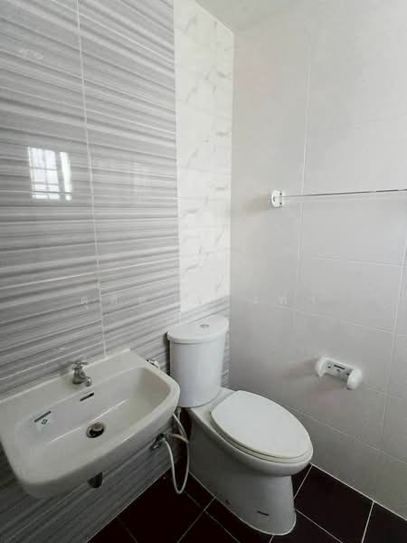 ให้เช่าบ้านแฝด ม.คาซ่าแกรนด์ สวนเสือ ศรีราชา, Chon Buri (Pattaya), Surasak, Si Racha, Chon Buri (Pattaya), 3 Bedrooms, 120 sqm, Semi-Detached House (Twin House) For Rent, by Dusit Saengfa, 500471454 - DDproperty.com