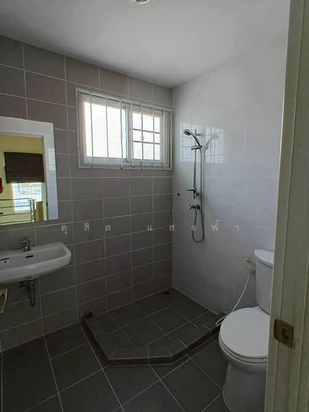 ให้เช่าบ้านแฝด ม.คาซ่าแกรนด์ สวนเสือ ศรีราชา, Chon Buri (Pattaya), Surasak, Si Racha, Chon Buri (Pattaya), 3 Bedrooms, 120 sqm, Semi-Detached House (Twin House) For Rent, by Dusit Saengfa, 500471454 - DDproperty.com
