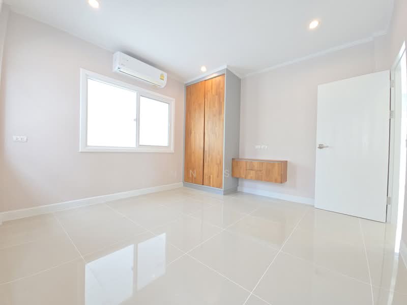 Supalai Bella Theparak, Samut Prakan, Bangphli Yai, Bang Plee, Samut Prakan, 4 Bedrooms, 210 sqm, Single Detached House For Sale, by Ann S, 500471462 - DDproperty.com