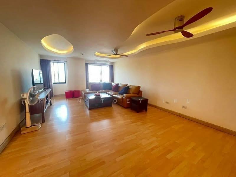 Beverly Hill Mansion Sukhumvit 63, Bangkok, Sukhumvit Road, Phra Kanong Nua, Watthana, Bangkok, 3 Bedrooms, 196 sqm, Condo For Rent, by Khun Toey เตย, 500471476 - DDproperty.com