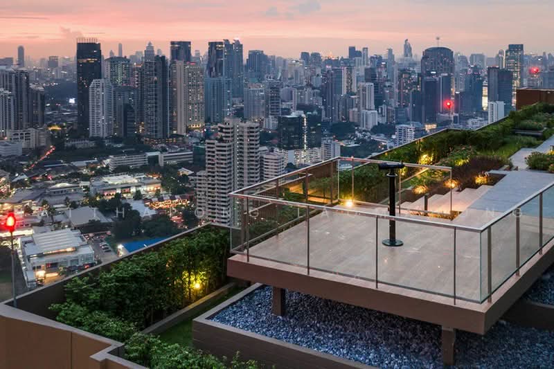 Oka Haus Sukhumvit 36, Bangkok, 3399 Rama 4 Road, Khong Tan, Khlong Toei, Bangkok, 2 Bedrooms, 41 sqm, Condo For Rent, by Natthapong Laomahong, 500471481 - DDproperty.com