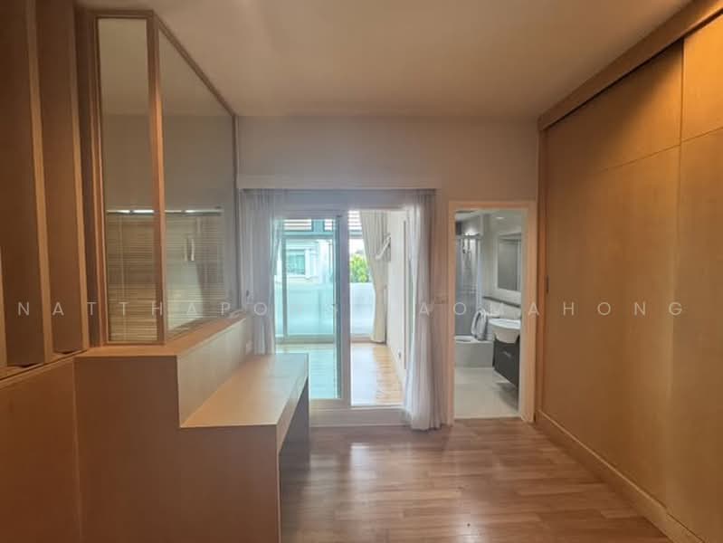 Baan Klang Muang Urbanion Rama 9-Ladprao : บ้านกลางเมือง เออร์บาเนี่ยน พระราม 9-ลาดพร้าว, กรุงเทพ, ซอยลาดพร้าว 84 ถนนลาดพร้าว, วังทองหลาง, กรุงเทพ, 180 ตร.ม., ทาวน์เฮ้าส์ ให้เช่า, โดย Natthapong Laomahong, 500471483 - DDproperty.com