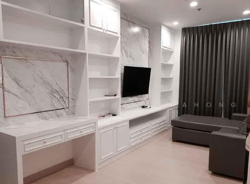 Supalai Lite Ratchada-Naradhiwas, Bangkok, Ratchadaphisek Road, Chong Nonsi, Yan Nawa, Bangkok, 1 Bedroom, 50 sqm, Condo For Rent, by Natthapong Laomahong, 500471497 - DDproperty.com