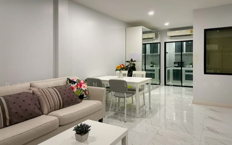Premium Time Home Suanluang Rama 9, Bangkok, Chaloem Phrakiat Rama 9 Road, Soi 47, Nong Bon, Prawet, Bangkok, 2 Bedrooms, 140 sqm, Townhouse For Rent, by Natthapong Laomahong, 500471504 - DDproperty.com