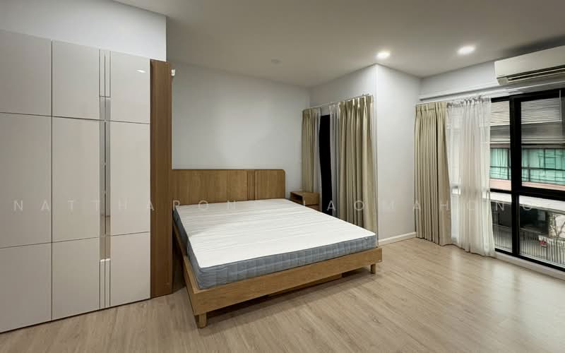 Premium Time Home Suanluang Rama 9, Bangkok, Chaloem Phrakiat Rama 9 Road, Soi 47, Nong Bon, Prawet, Bangkok, 2 Bedrooms, 140 sqm, Townhouse For Rent, by Natthapong Laomahong, 500471504 - DDproperty.com
