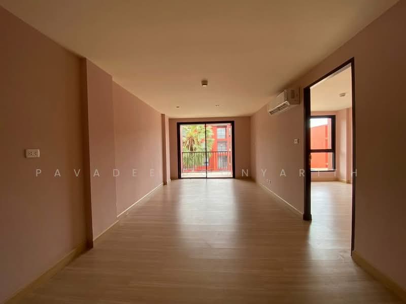 Bluroc Hua Hin, Prachuap Khiri Khan, 63 Phet Kasem Rd, Hua Hin, Prachuap Khiri Khan, 1 Bedroom, 45 sqm, Condo For Sale, by Pavadee Boonyarith, 500471531 - DDproperty.com