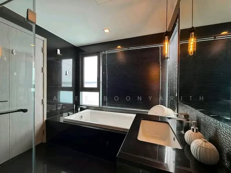 Rhythm Sukhumvit 36-38, Bangkok, 55 Soi Sukhumvit 36, Sukhumvit Road, Phra Kanong, Khlong Toei, Bangkok, 2 Bedrooms, 88 sqm, Condo For Sale, by Pavadee Boonyarith, 500471539 - DDproperty.com