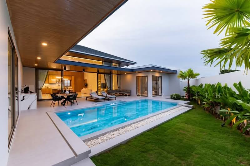 3-BR House, Prachuap Khiri Khan, Nong Kae, Hua Hin, Prachuap Khiri Khan, 3 Bedrooms, 200 sqm, Single Detached House For Sale, by Pavadee Boonyarith, 500471540 - DDproperty.com