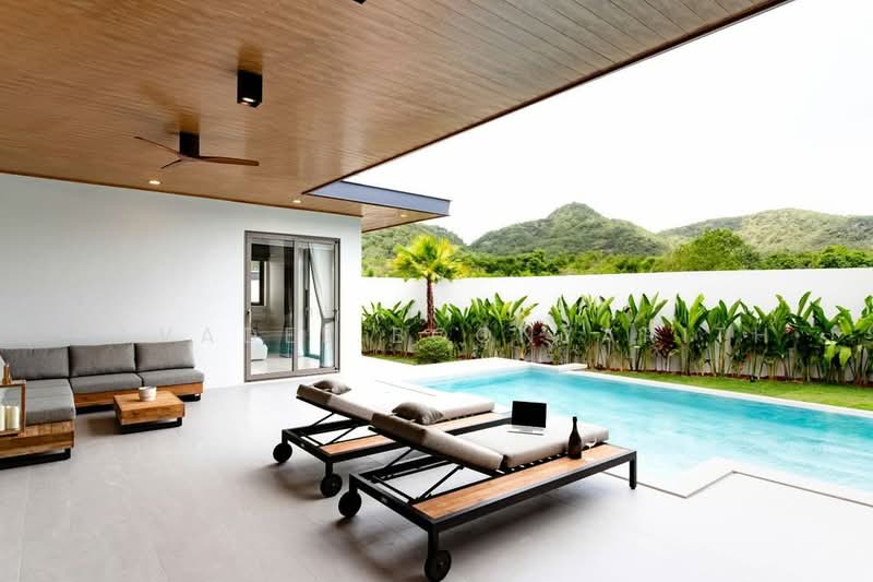 3-BR House, Prachuap Khiri Khan, Nong Kae, Hua Hin, Prachuap Khiri Khan, 3 Bedrooms, 200 sqm, Single Detached House For Sale, by Pavadee Boonyarith, 500471540 - DDproperty.com