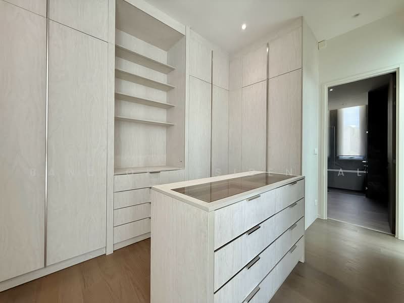 Noble Terra Rama 9-Ekamai, Bangkok, 299 Chamnian Soem Alley, Wang Thonglang, Wang Thonglang, Bangkok, 4 Bedrooms, 382 sqm, Single Detached House For Rent, by Bangkok Residential, 500471541 - DDproperty.com