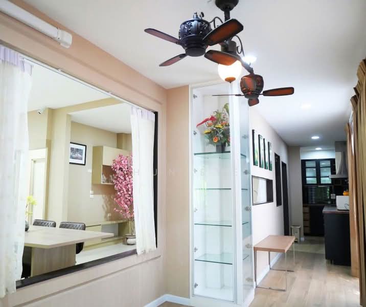 Mantana Bangna Km.13, Samut Prakan, Bangna-Trad Road, Bangphli Yai, Bang Plee, Samut Prakan, 3 Bedrooms, 200 sqm, Single Detached House For Rent, by Khun EVE, 500471543 - DDproperty.com