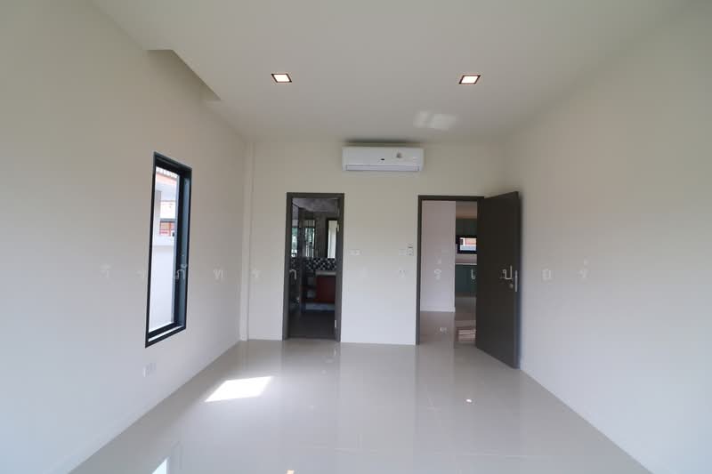 ขายบ้านสวย 3 ห้องนอน 2 ห้องน้ำ ใจกลางเมืองหนองบัวลำภู, หนองบัวลำภู, หนองบัว, เมืองหนองบัวลำภู, หนองบัวลำภู, 148 ตร.ม., บ้านเดี่ยว ขาย, โดย วีรภัทรา ดาร์เปอร์, 500471544 - DDproperty.com