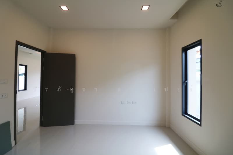 ขายบ้านสวย 3 ห้องนอน 2 ห้องน้ำ ใจกลางเมืองหนองบัวลำภู, หนองบัวลำภู, หนองบัว, เมืองหนองบัวลำภู, หนองบัวลำภู, 148 ตร.ม., บ้านเดี่ยว ขาย, โดย วีรภัทรา ดาร์เปอร์, 500471544 - DDproperty.com