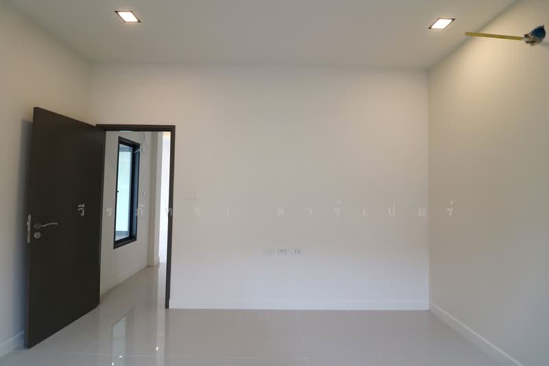 Lovely 3 BRM, 2 Bath Home For Sale In Central Nong Bua Lam Phu City, Nong Bua Lam Phu, Nong Bua, Muang Nong Bua Lam Phu, Nong Bua Lam Phu, 3 Bedrooms, 148 sqm, Single Detached House For Sale, by วีรภัทรา ดาร์เปอร์, 500471544 - DDproperty.com