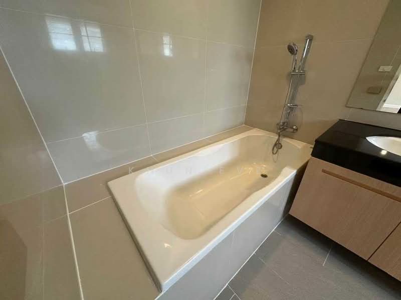 Private House Compound near BTS Thonglor at SW38 Place - Pet friendly ( SPSEVE2199 ), Bangkok, แสงชัย, Phra Kanong, Khlong Toei, Bangkok, 2 Bedrooms, 180 sqm, Single Detached House For Rent, by Khun EVE, 500471562 - DDproperty.com