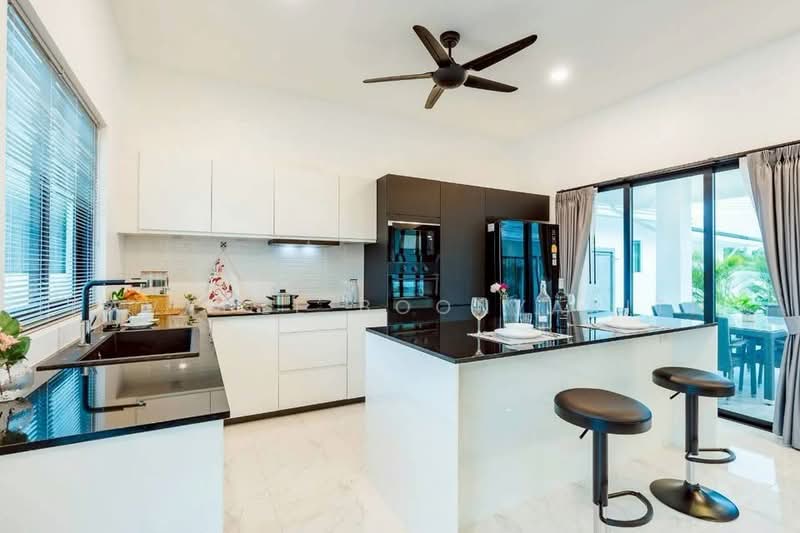 3-BR House, Prachuap Khiri Khan, Nong Kae, Hua Hin, Prachuap Khiri Khan, 3 Bedrooms, 261 sqm, Single Detached House For Sale, by Pavadee Boonyarith, 500471564 - DDproperty.com