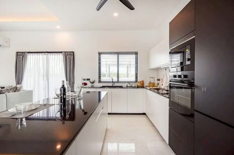 3-BR House, Prachuap Khiri Khan, Nong Kae, Hua Hin, Prachuap Khiri Khan, 3 Bedrooms, 261 sqm, Single Detached House For Sale, by Pavadee Boonyarith, 500471564 - DDproperty.com