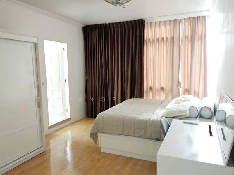 Baan Sathorn Chao Phraya, Bangkok, 931 Charoen Nakhon 15 A Alley, Khlong Ton Sai, Khlong San, Bangkok, 2 Bedrooms, 110 sqm, Condo For Sale, by Teeranop Inchan, 500471565 - DDproperty.com