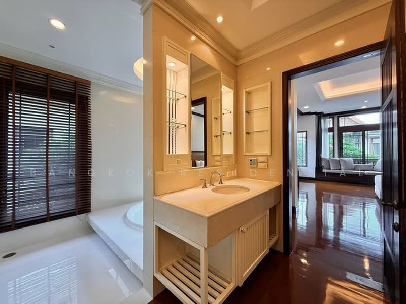 L&H Villa Sathorn, Bangkok, Naradhiwat Rajanagarindra Road, Chong Nonsi, Yan Nawa, Bangkok, 4 Bedrooms, 426 sqm, Villa For Rent, by Bangkok Residential, 500471581 - DDproperty.com