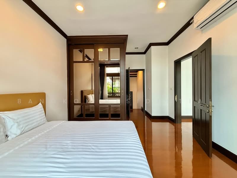 L&H Villa Sathorn, Bangkok, Naradhiwat Rajanagarindra Road, Chong Nonsi, Yan Nawa, Bangkok, 4 Bedrooms, 426 sqm, Villa For Rent, by Bangkok Residential, 500471581 - DDproperty.com
