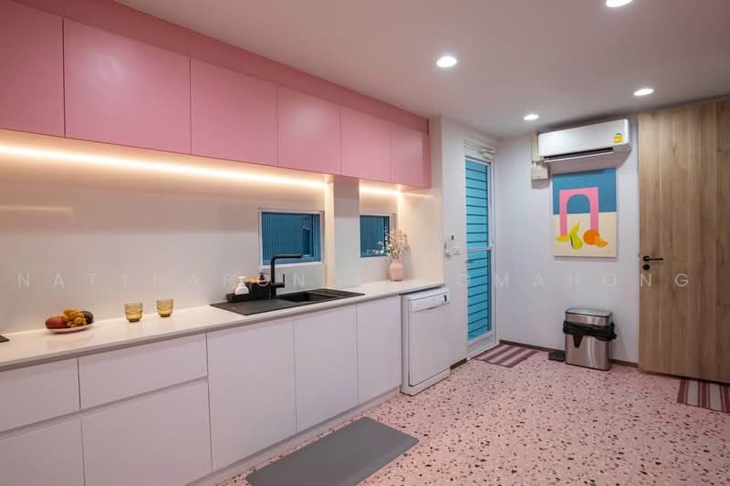 undefined, Bangkok, Suan Luang, Bangkok, 3 Bedrooms, 384 sqm, Single Detached House For Sale, by Natthapong Laomahong, 500471585 - DDproperty.com
