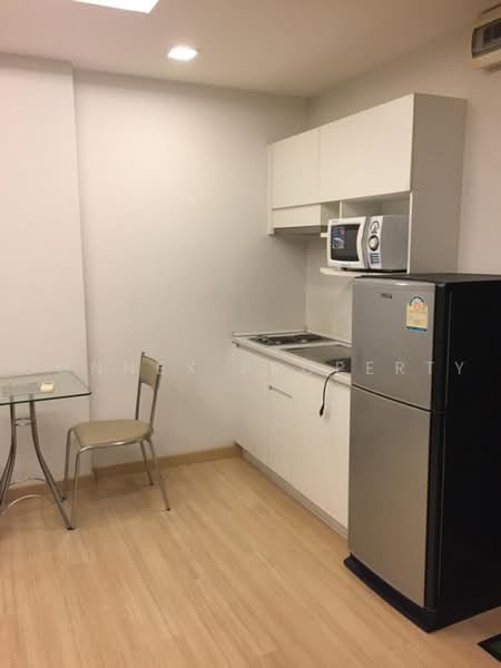 Thru Thonglor, Bangkok, Petchaburi Road, Bang Kapi, Huai Khwang, Bangkok, 1 Bedroom, 31 sqm, Condo For Rent, by Connex Property, 500471596 - DDproperty.com