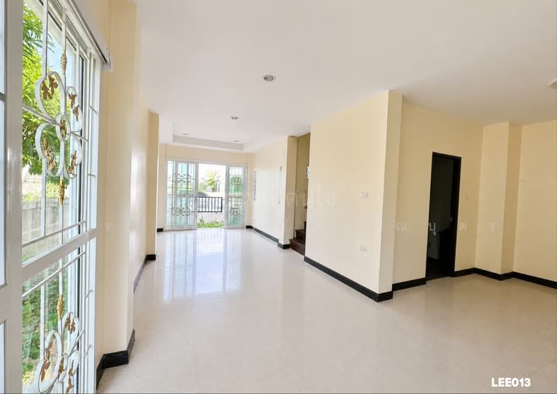 นครทองลิฟวิ่ง, Samut Prakan, Tai Ban Mai, Muang Samut Prakarn, Samut Prakan, 3 Bedrooms, 110 sqm, Townhouse For Sale, by ภัทรพล ศรีกัลยาณบุตร, 500471607 - DDproperty.com