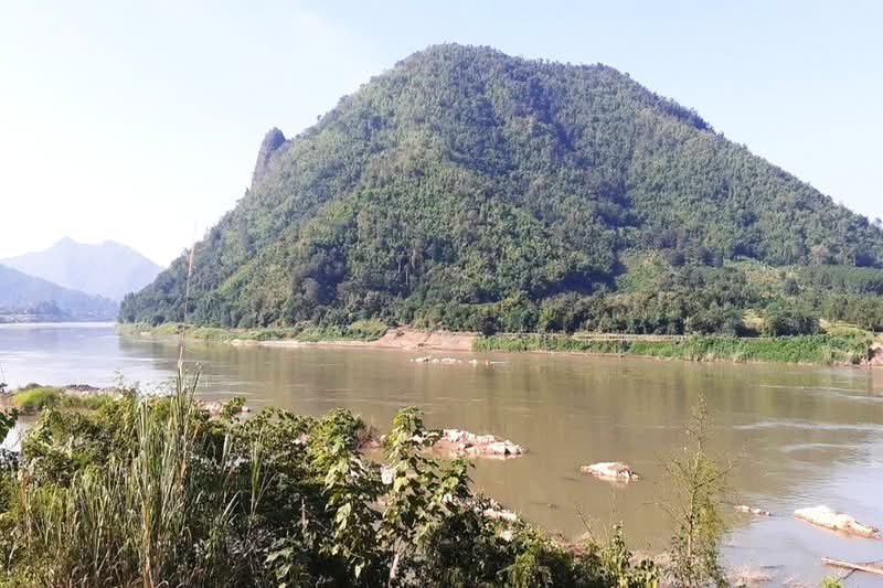 10 Rai Chiang Khan Riverfront Land for Sale, Loei, Bu Hom, Chiang Khan, Loei, , 16,044 sqm, Land For Sale, by วีรภัทรา ดาร์เปอร์, 500471621 - DDproperty.com