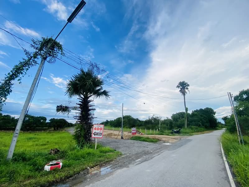 Land for sale at a great price: 400 sq. wah (views of the pond and Doi Suthep), Chiang Mai, , Ban Klang, San Pa Tong, Chiang Mai, , 1,600 sqm, Land For Sale, by นพเก้า ทุ่งขจี, 500471625 - DDproperty.com