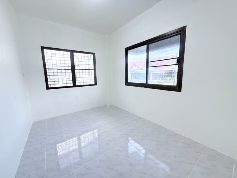 สิริภัสสร วิลเลจ1 (Siripussorn Village1), Chon Buri (Pattaya), Samed, Muang Chon Buri, Chon Buri (Pattaya), 3 Bedrooms, 100 sqm, Townhouse For Sale, by The Best Property ไข่นุ้ย, 500471641 - DDproperty.com
