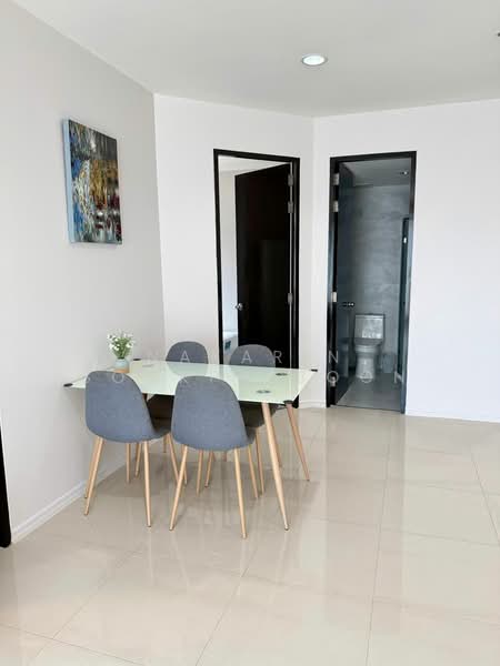 Citi Smart Sukhumvit 18, Bangkok, 366 Soi Sukhumvit 18, Sukhumvit Road, Khlong Toei, Bangkok, 3 Bedrooms, 116 sqm, Condo For Rent, by Nakarin Sookpaiboon, 500471674 - DDproperty.com