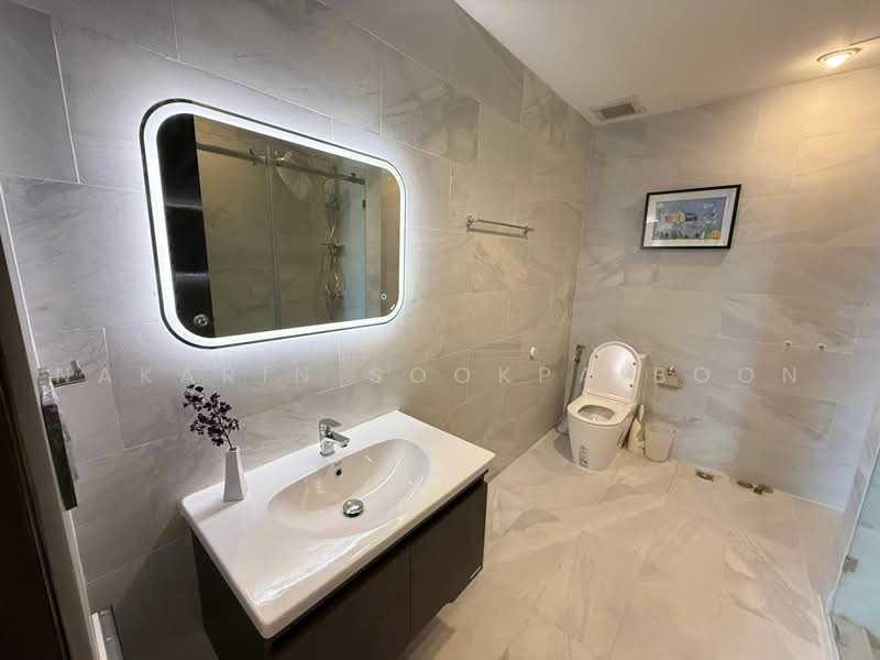 Citi Smart Sukhumvit 18, Bangkok, 366 Soi Sukhumvit 18, Sukhumvit Road, Khlong Toei, Bangkok, 3 Bedrooms, 116 sqm, Condo For Rent, by Nakarin Sookpaiboon, 500471674 - DDproperty.com