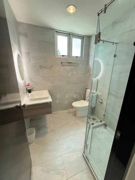 Citi Smart Sukhumvit 18, Bangkok, 366 Soi Sukhumvit 18, Sukhumvit Road, Khlong Toei, Bangkok, 3 Bedrooms, 116 sqm, Condo For Rent, by Nakarin Sookpaiboon, 500471674 - DDproperty.com