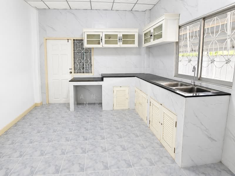 บ้านทวีทอง 2, Bangkok, Bang Bon, Bangkok, 4 Bedrooms, 190 sqm, Single Detached House For Sale, by Thanyathita Nalinratphokin, 500471680 - DDproperty.com