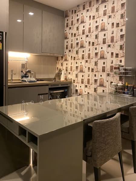 M Silom, Bangkok, 26 Narathiwas Ratchanakarin Road, Suriyawong, Bang Rak, Bangkok, 2 Bedrooms, 61 sqm, Condo For Rent, by Nakarin Sookpaiboon, 500471690 - DDproperty.com
