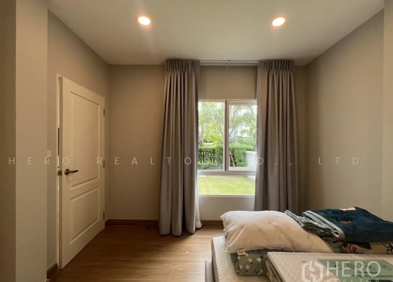 Centro Rama9-Krungthep Kreetha, Bangkok, Khlong Song Ton Nun, Lat Krabang, Bangkok, 4 Bedrooms, 252 sqm, Townhouse For Rent, by Hero Realtor Co., Ltd., 500471691 - DDproperty.com