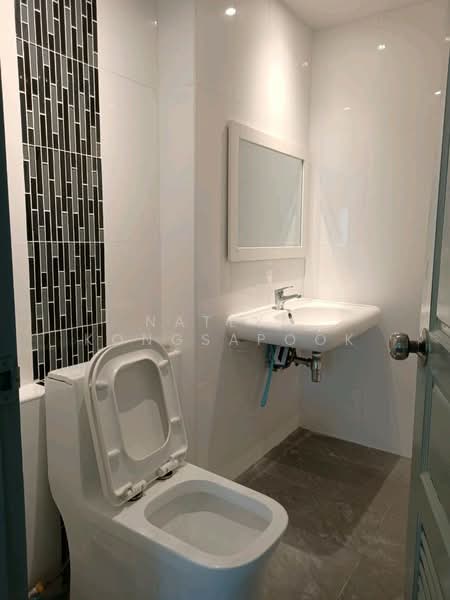 Sriwara Garden Condominium, Bangkok, 1205 Soi Town in Town, Wang Thonglang, Bangkok, 2 Bedrooms, 87 sqm, Condo For Rent, by Natlyn Kongsapook, 500471719 - DDproperty.com