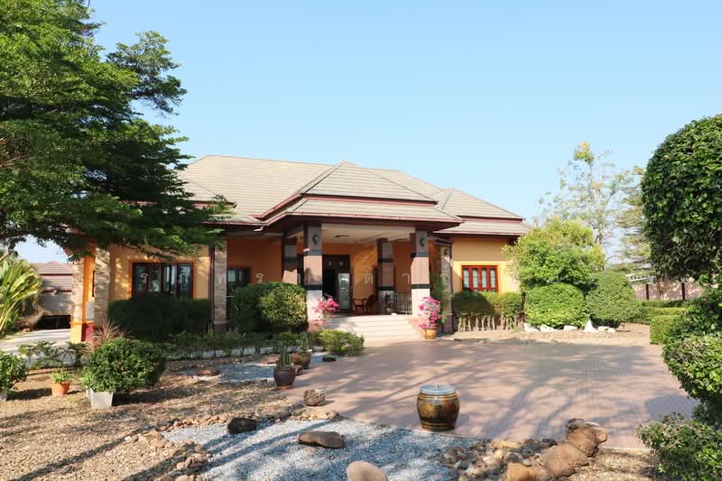 Spacious 4 Brm, 3 Bth Home on 2,527 Sq. Mt. Land for Sale in Udon Thani, Udon Thani, Nong Na Kham, Muang Udon Thani, Udon Thani, 4 Bedrooms, 200 sqm, Single Detached House For Sale, by วีรภัทรา ดาร์เปอร์, 500471720 - DDproperty.com