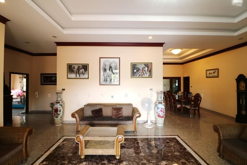 Spacious 4 Brm, 3 Bth Home on 2,527 Sq. Mt. Land for Sale in Udon Thani, Udon Thani, Nong Na Kham, Muang Udon Thani, Udon Thani, 4 Bedrooms, 200 sqm, Single Detached House For Sale, by วีรภัทรา ดาร์เปอร์, 500471720 - DDproperty.com