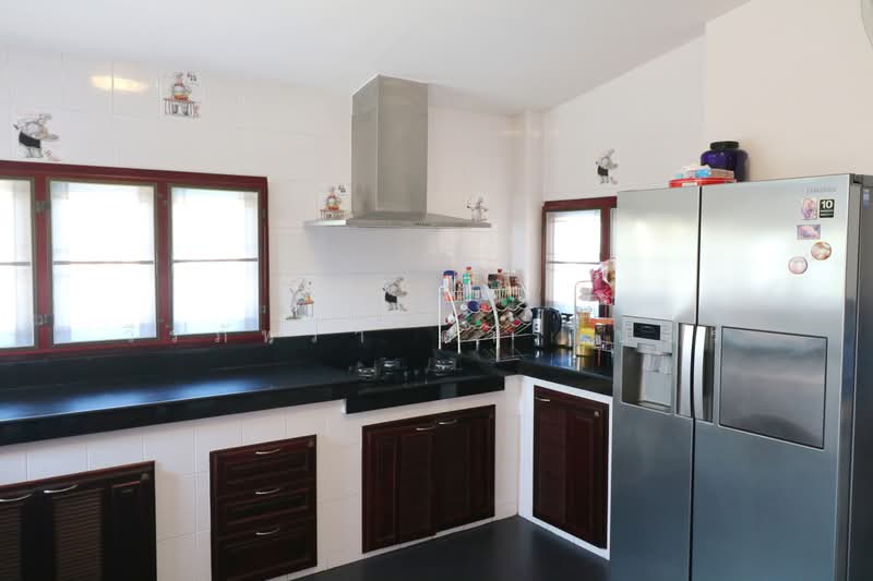 Spacious 4 Brm, 3 Bth Home on 2,527 Sq. Mt. Land for Sale in Udon Thani, Udon Thani, Nong Na Kham, Muang Udon Thani, Udon Thani, 4 Bedrooms, 200 sqm, Single Detached House For Sale, by วีรภัทรา ดาร์เปอร์, 500471720 - DDproperty.com
