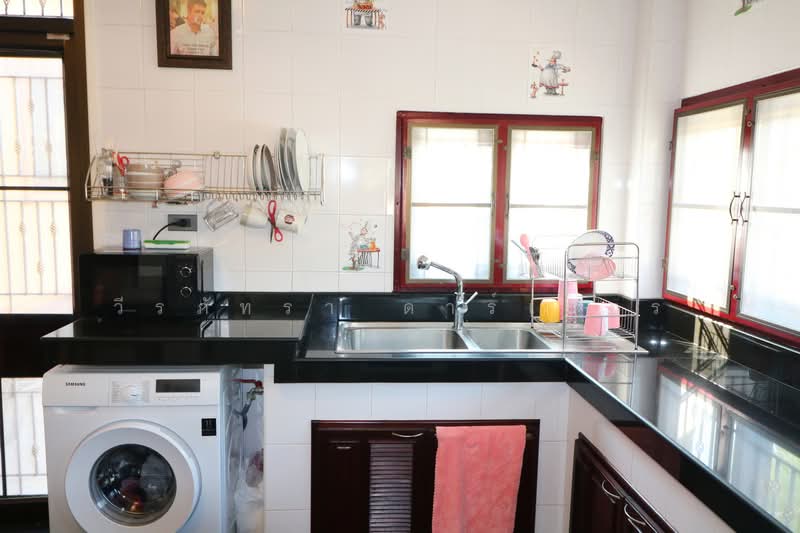 ขายบ้านกว้าง 4 ห้องนอน 3 ห้องน้ำ ที่ดิน 2,527 ตร.ม. อุดรธานี, อุดรธานี, หนองนาคำ, เมืองอุดรธานี, อุดรธานี, 200 ตร.ม., บ้านเดี่ยว ขาย, โดย วีรภัทรา ดาร์เปอร์, 500471720 - DDproperty.com