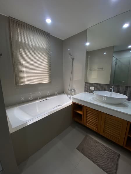 The Rise Sukhumvit 39, Bangkok, Soi Sukhumvit 39, Khlong Tan Nua, Watthana, Bangkok, 2 Bedrooms, 103 sqm, Condo For Rent, by Nakarin Sookpaiboon, 500471732 - DDproperty.com