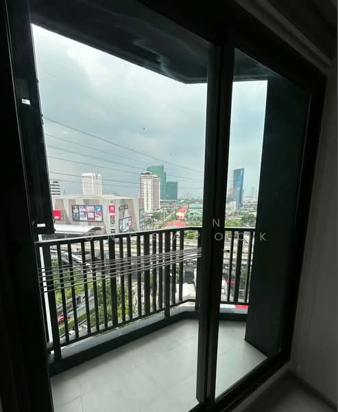 Life Ladprao, Bangkok, 992 Ladprao Road, Jom Phon, Chatuchak, Bangkok, 1 Bedroom, 35 sqm, Condo For Rent, by Natlyn Kongsapook, 500471736 - DDproperty.com