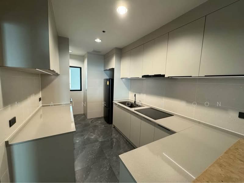 Sathorn Gardens, Bangkok, 39 South Sathorn Road, Thung Maha Mek, Sathon, Bangkok, 3 Bedrooms, 220 sqm, Condo For Rent, by Nakarin Sookpaiboon, 500471737 - DDproperty.com